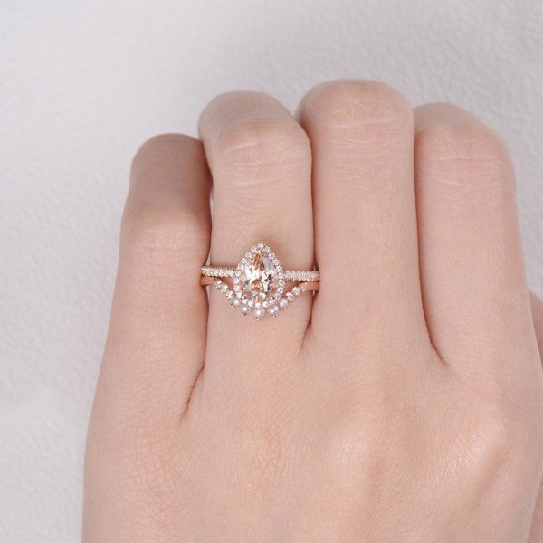 Pear Pink Morganite Halo Ring Set - Finger